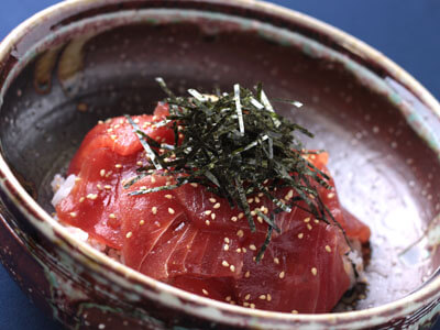 まぐろのづけ丼