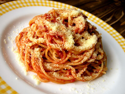 トマトソースのスパゲティ