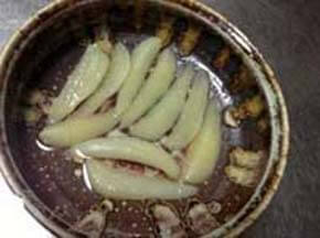 酒に15分ぐらい漬ける