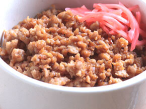 美味しい鶏そぼろ丼